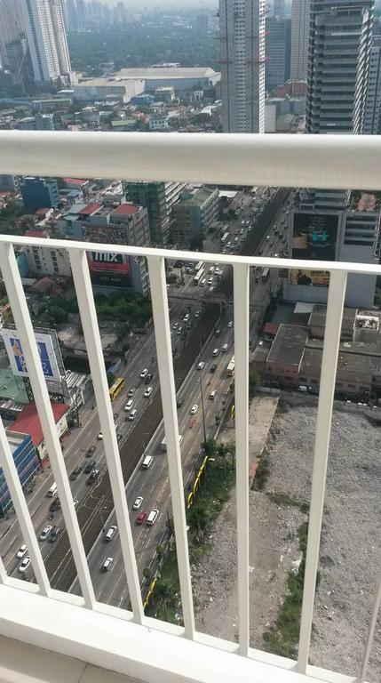 Sm Light Residence - 1Br Condo With Balcony Ff มะนิลา ภายนอก รูปภาพ