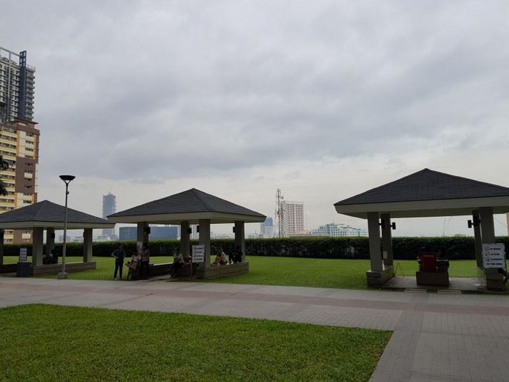 Sm Light Residence - 1Br Condo With Balcony Ff มะนิลา ภายนอก รูปภาพ
