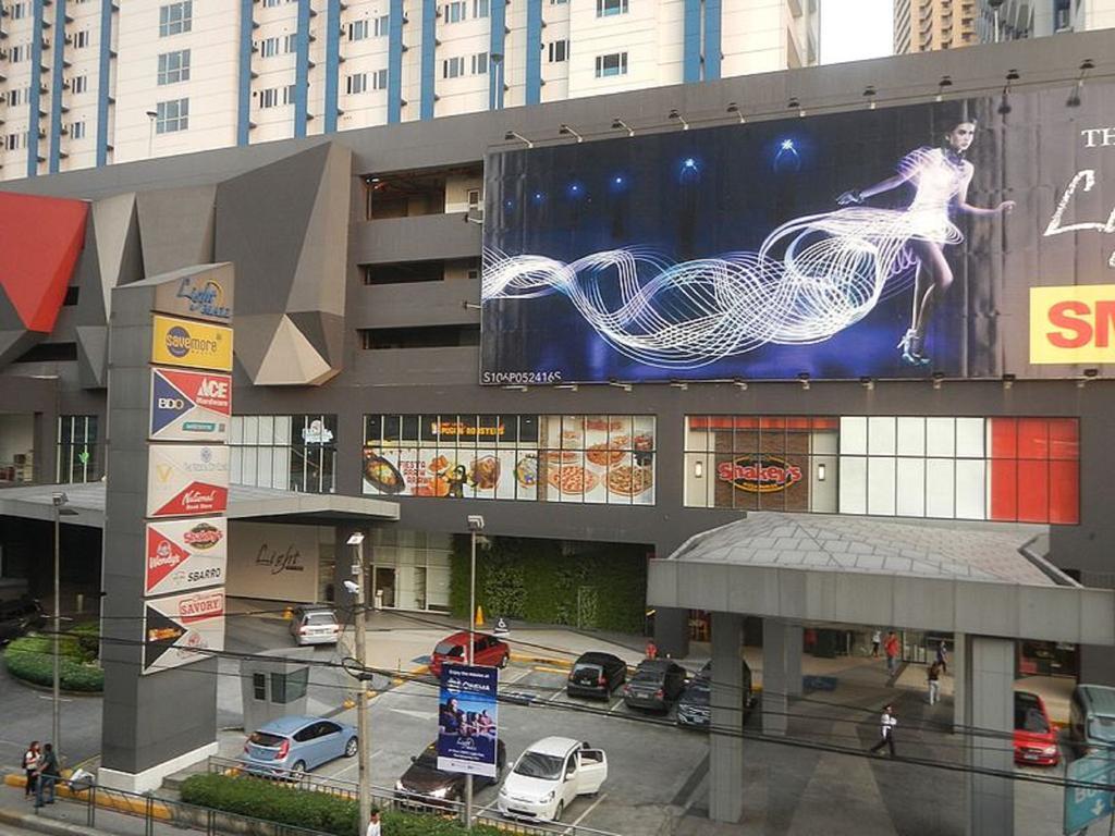 Sm Light Residence - 1Br Condo With Balcony Ff มะนิลา ภายนอก รูปภาพ